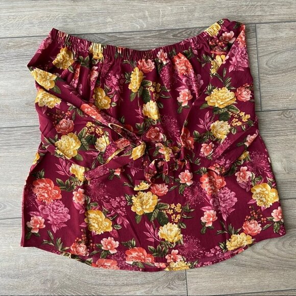 NWT Zenobia Off The Shoulder Floral Top - Picture 7 of 7
